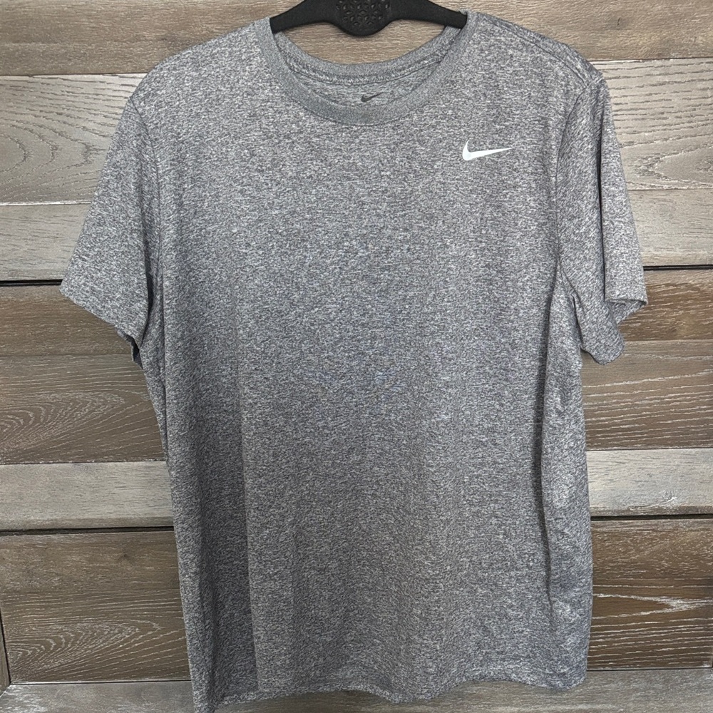 Nike Women's Dri fit Heather Gray Short Sleeve Tee